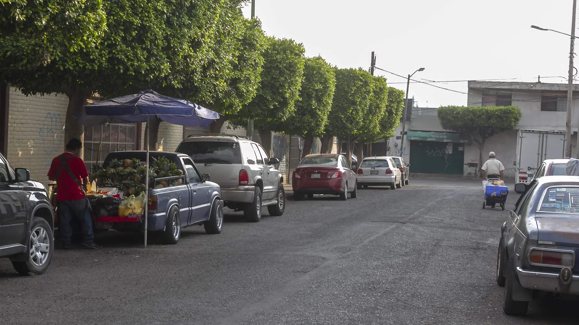 Hay calles céntricas que están inundadas de ambulantaje, resaltó el presidente de Canaco.